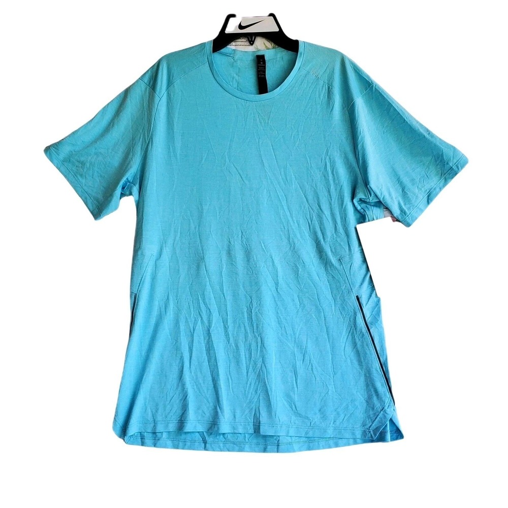 NWT Lululemon Mens Medium Blue Tech Short Sleeve Activewear LM3BF4S